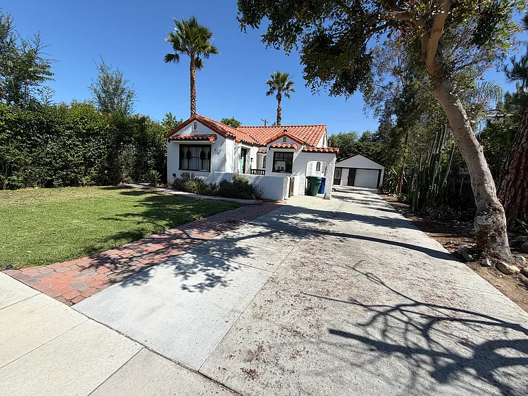 4219 Sunnyside Dr — Photo 13
