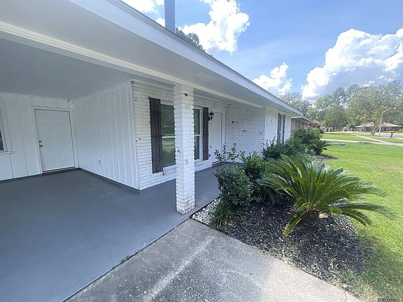 3rd image of 5202 Bangor Dr