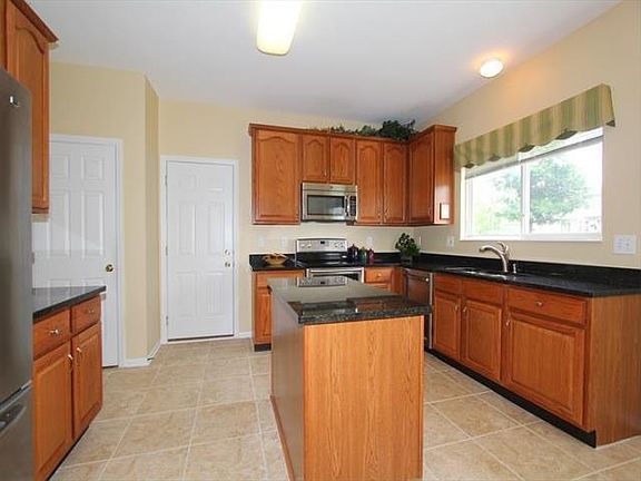 2nd image of 7777 Golden Meadow Dr