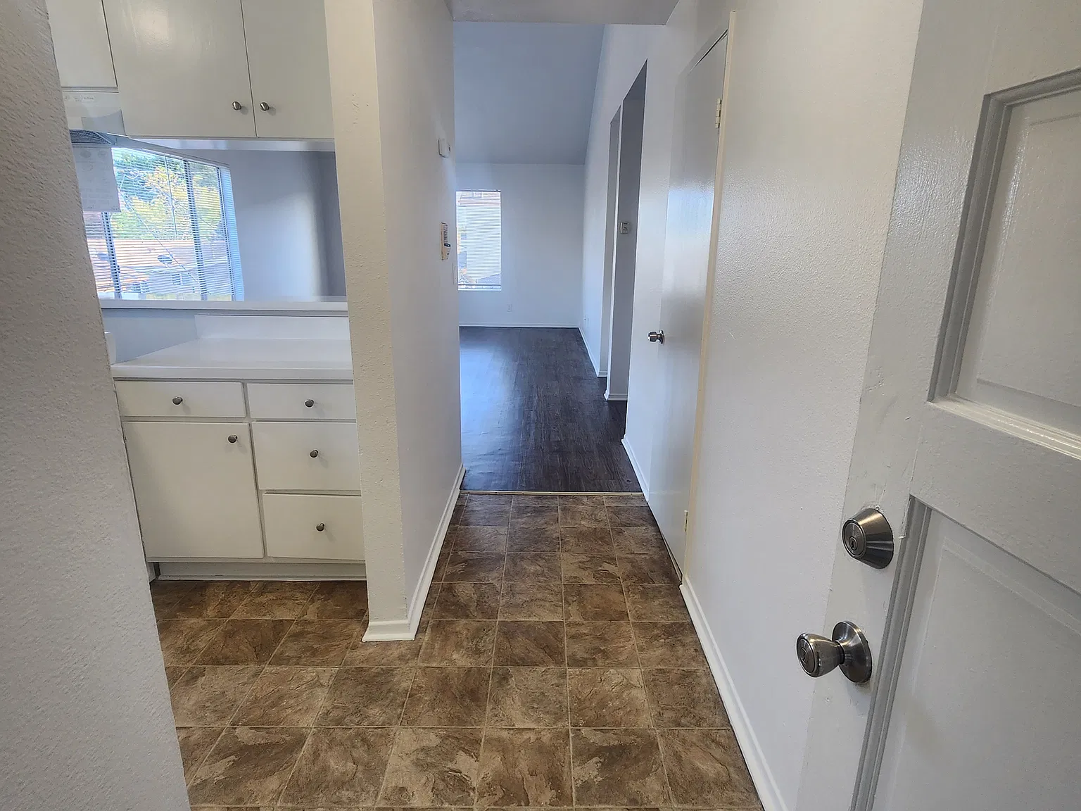 2 bed, $2,295 — Photo 2