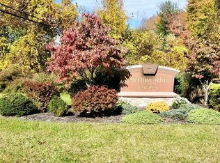 96 Juniper Ter, Tuxedo park, NY 10987