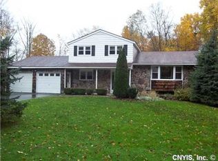 62 Blumer Rd, Pennellville, NY 13132