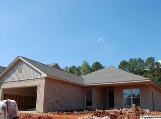 331 Lady Hawk Ln SW, Huntsville, AL 35824