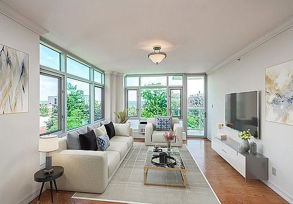 4th image of 3511 Cambridge Ave #1