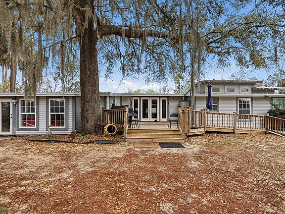 2nd image of 2505 Canal Rd