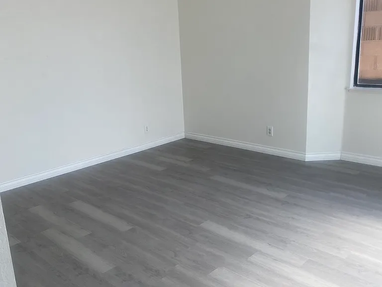 44002 Shad St — Photo 13