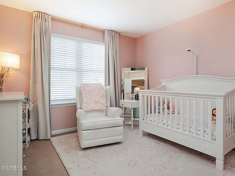 207 Harvest Way — Photo 28