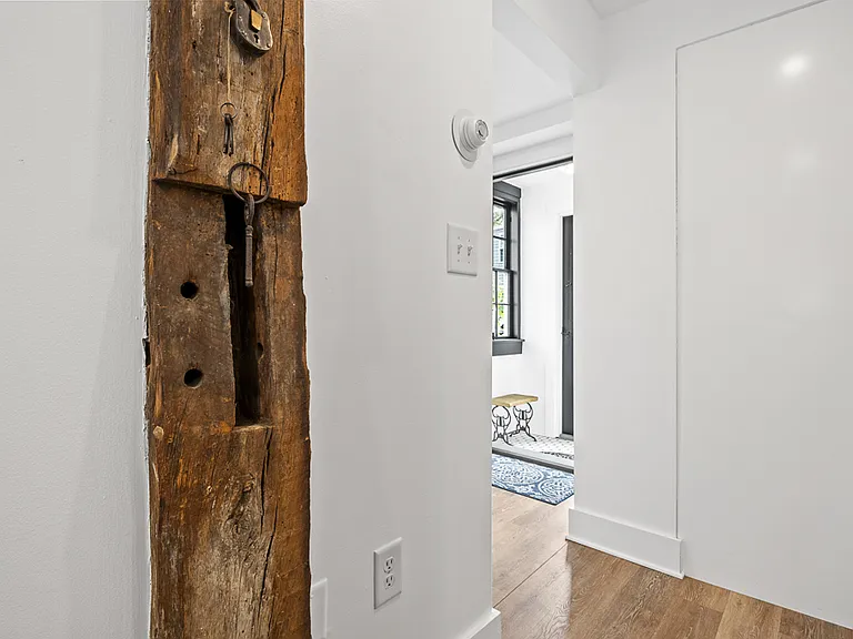 14 North St #4A — Photo 21