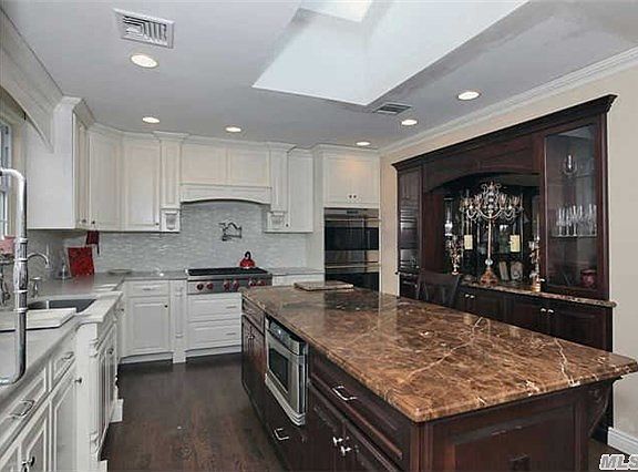 5th image of 4 Seaview Ln