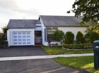 16732 Royal Poinciana Dr, Weston, FL 33326