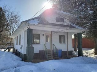 115 Silver St, Ishpeming, MI 49849