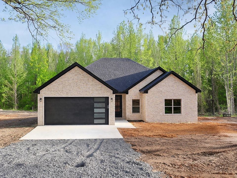 1st image of 1209 E Carmichael Rd