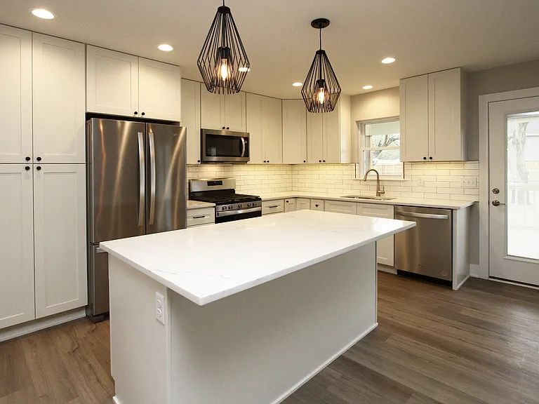 4105 J St — Photo 9