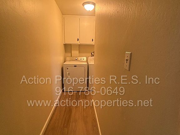 5th image of 1006 Circuit Dr #B-1