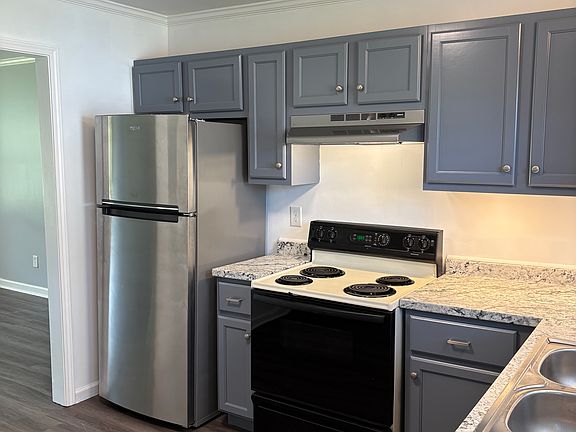 5th image of 2416 Tinnell Ct