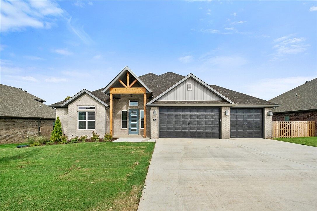 270 Ambry Loop, Centerton, AR 72719 | MLS #1253751 | Zillow