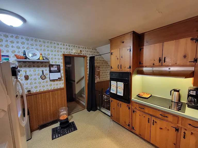 100 Archer Rd #C — Photo 18