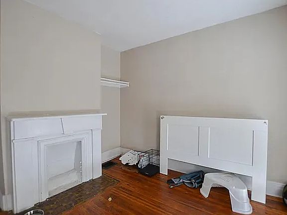 4th image of 147 Cottage St