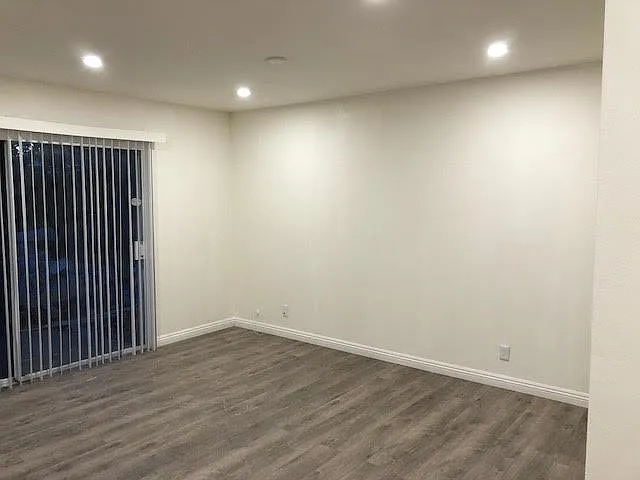 8135 Laramie Ave — Photo 11