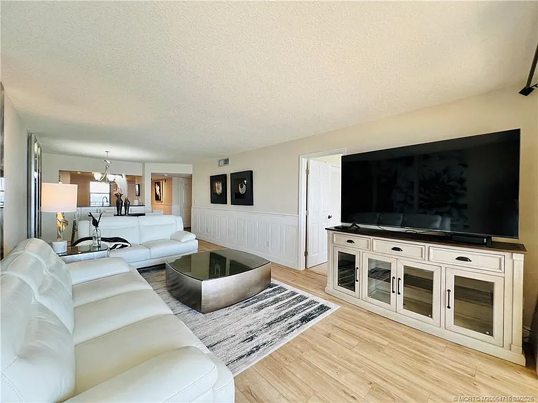 10044 S Ocean Dr #1005 — Photo 29