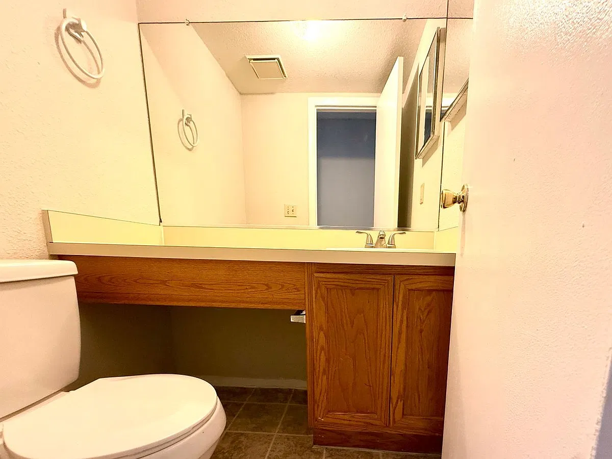 4117 S Semoran Blvd — Photo 4