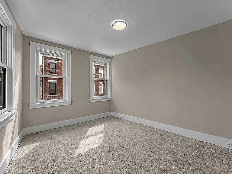 5243 Keystone St — Photo 12