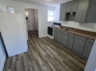 711 Santa Clara Ave APT B, Pueblo, CO 81005