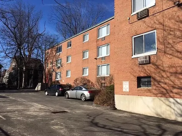 37 Kenyon St, Hartford, CT