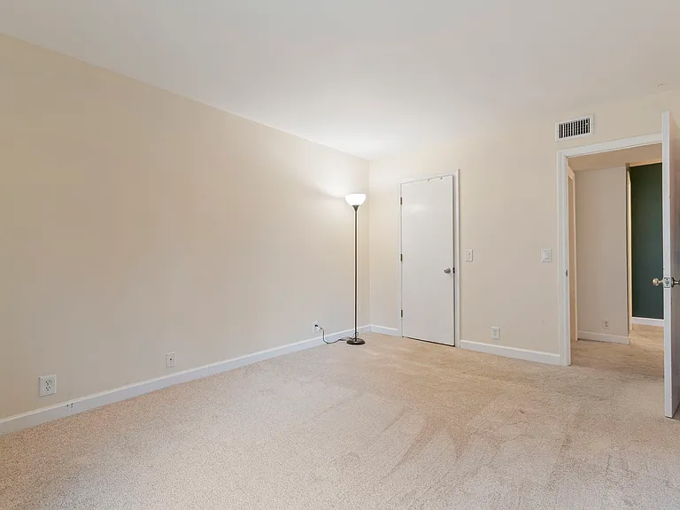 2116 Hobbs Rd #C2 — Photo 27