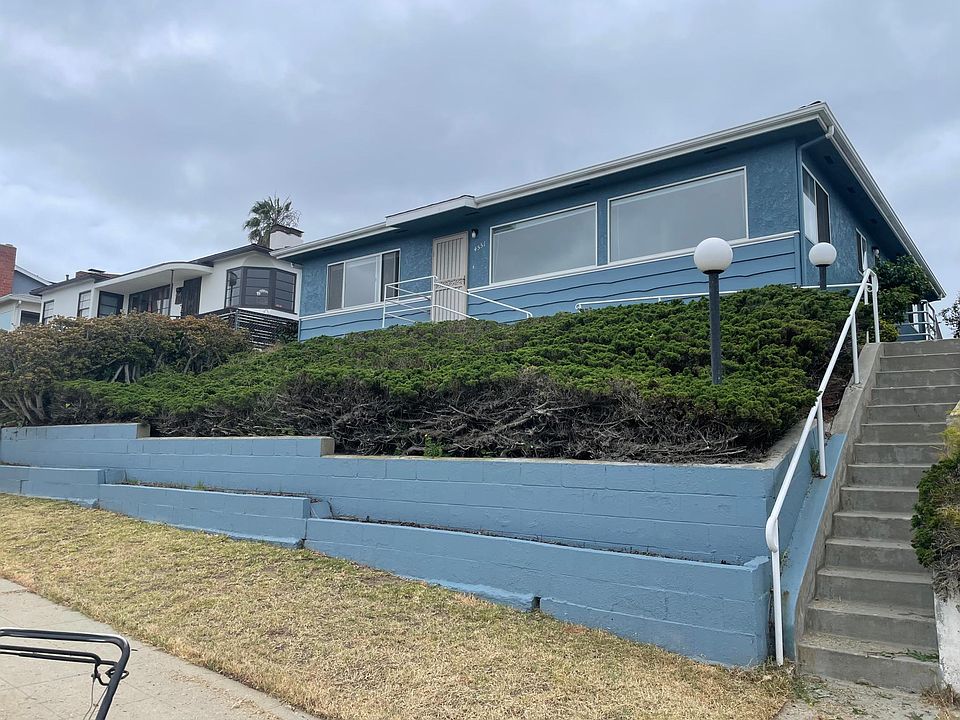 1st image of 4551 Santa Monica Ave
