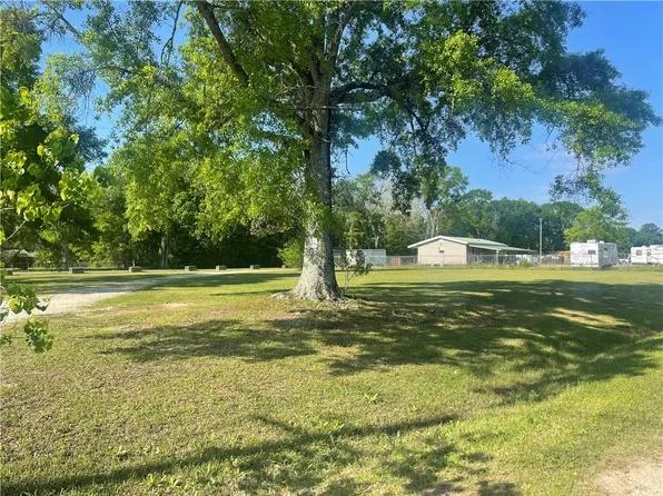 7670 Bellingrath Rd, Theodore, AL 36582