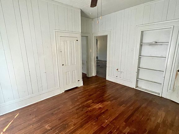 5th image of 728 Ritchey St