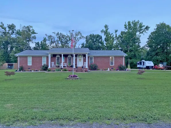 90 Jaggers Ln, Savannah, TN 38372