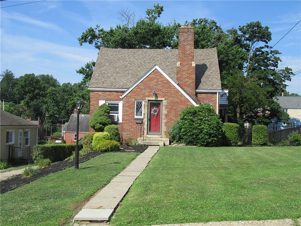 1st image of 4814 Roberta Dr