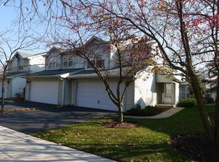 23 Sumac Ln, Schaumburg, IL 60193