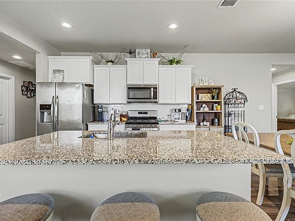4th image of 7601 Cowboy Trail Ln