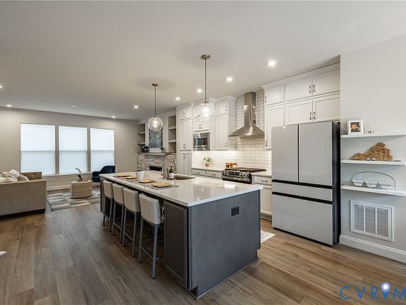 5th image of 4408 Dominion Forest Cir