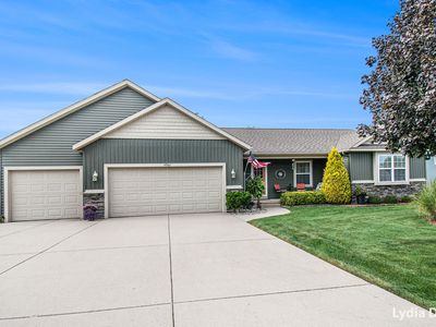 4961 Riverfield Dr SW, Wyoming, MI, 49418