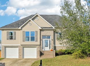 918 Kendall Park Dr, Winder, GA 30680