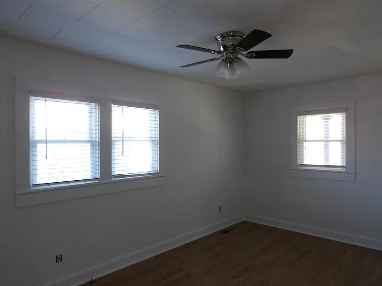 2609 Cannon Pl — Photo 4