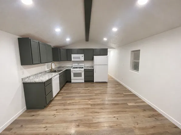 185 W 100 S #1, Parowan, UT 84761