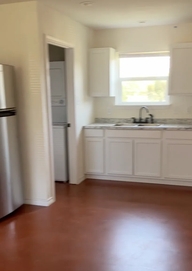 1 bed, 565 sqft, $1,195 — Photo 4