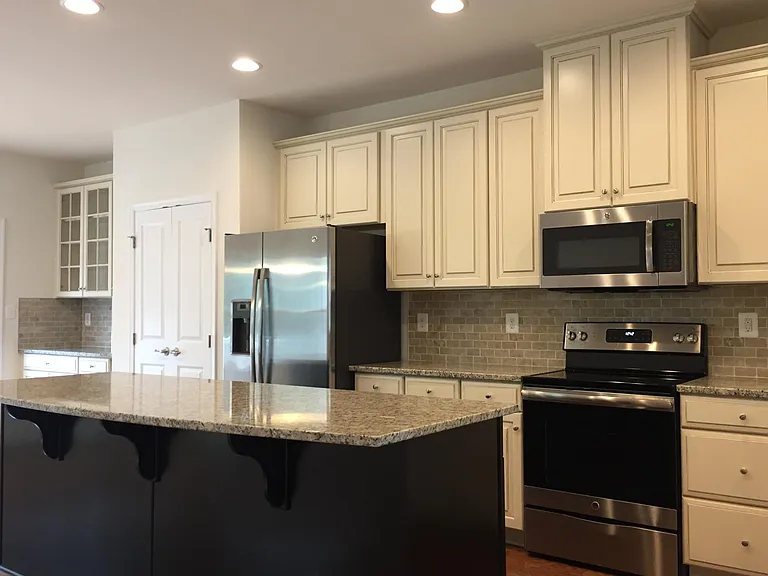 10749 Hinton Way — Photo 5