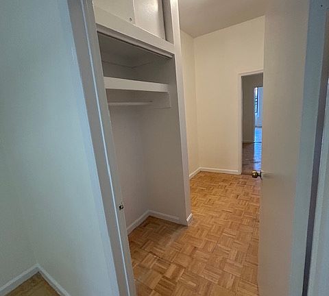 4th image of 318 E 90th St APT 5E