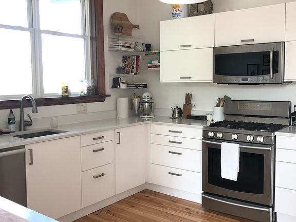 5th image of 2716 W Evergreen Ave APT 3