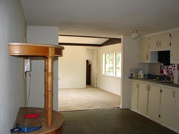 kitchen to living room