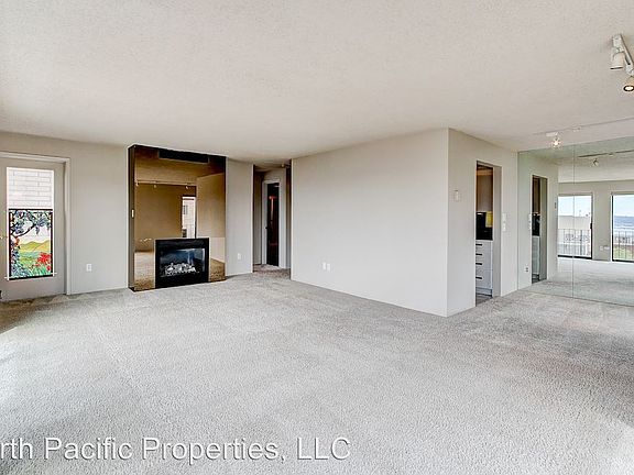 5th image of 1001 Queen Anne Ave N APT 502