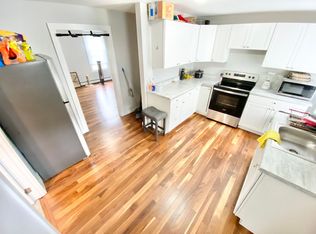 89 Pitkin, Burlington, VT 05401
