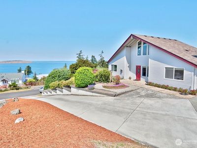 332 Lupine Drive, Sequim, WA, 98382