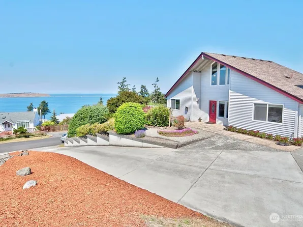 332 Lupine Drive, Sequim, WA 98382